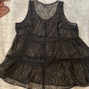 Torrid sz 2 black lace tank